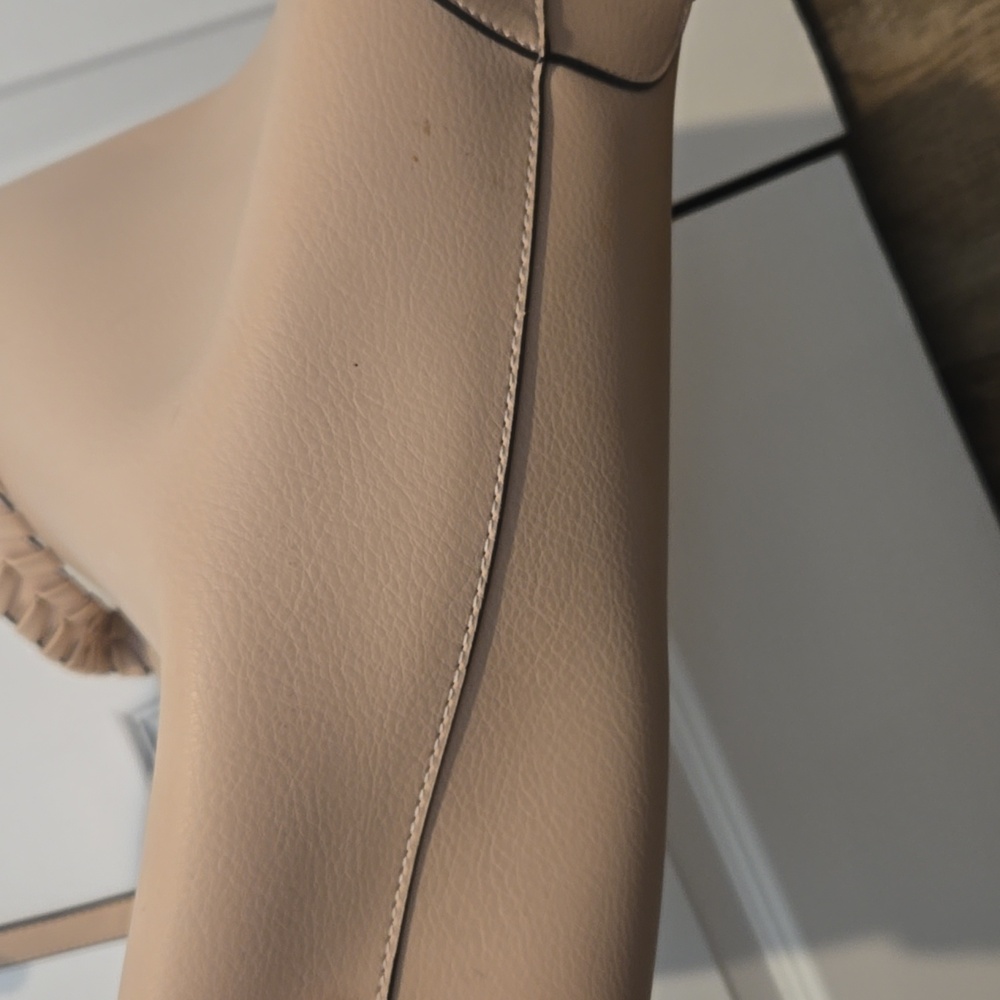 Jules Kae Beige Braided Handle Bag - Picture 10 of 16